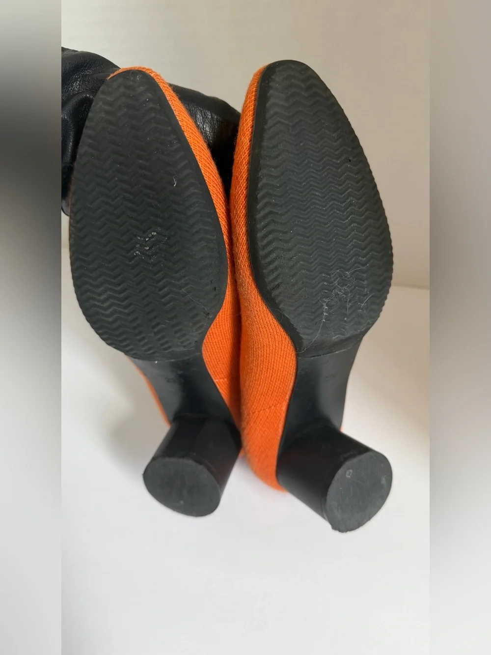 Salvatorre Ferragamo Orange Slip-On Women's Flats